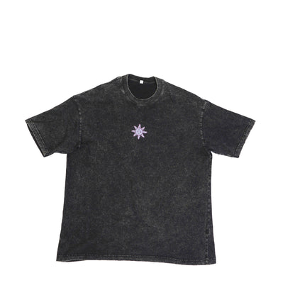 SUNNY STAPLE TEE